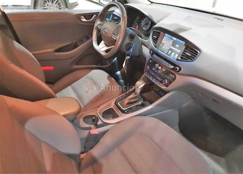 Hyundai IONIQ 1.6 GDI HEV Klass Nav DCT