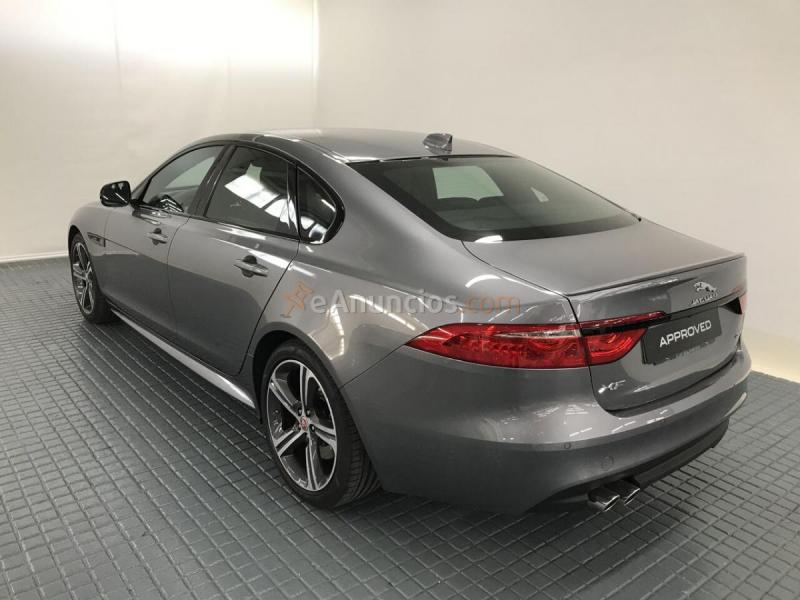 Jaguar XF 2.0D I4 132KW CHEQUERED FLAG AUTO RWD 180 4P 