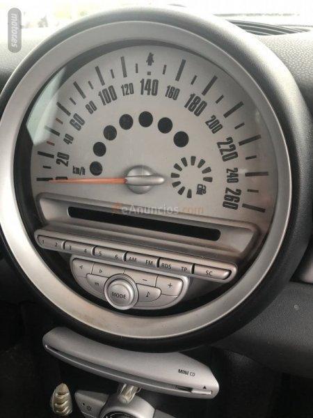 Mini Cabrio 1.6 98 cv de 2011 con 70 Km por 10.500 EUR. en Barcelona