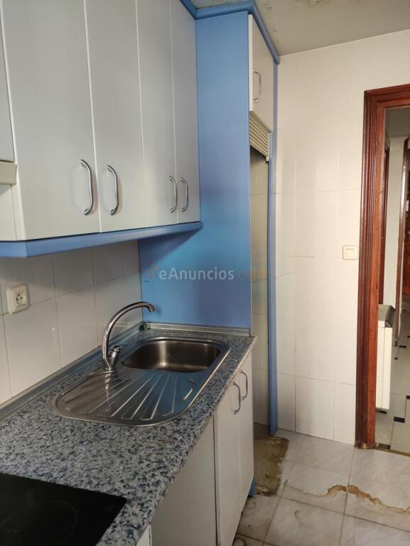 Vivienda a reformar en el barrio de ANTEQUERUELA