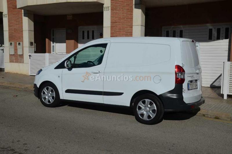 Ford Transit Courier VAN 1.5TDCI 75 CV TREND 4 PUERTAS....PUERTA LATERAL DESLIZANTE .. 