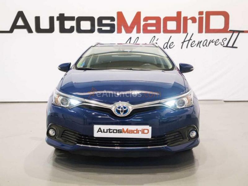 Toyota Auris 1.8 140H Advance Touring Sports