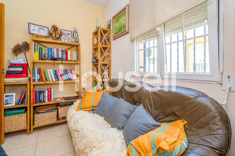 Chalet en venta de 140m en Avenida Andalucía, 03520 Polop (Alacant)