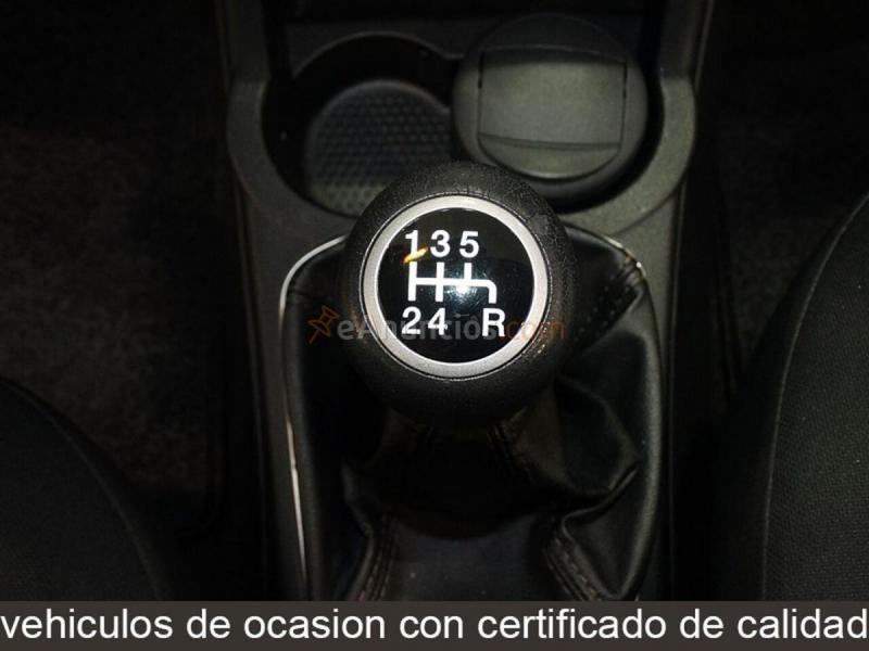 Fiat Grande punto 1.4 Dynamic 77CV 