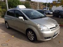 Toyota Corolla Verso 2.2 D4D 6 VELOCI  7 PLAZAS de 2007 con 291.689 Km por 3.900 EUR. en Barcelona