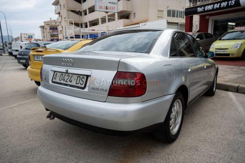 Audi A4 2.5TDI 6V 150CV 