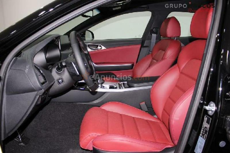 Kia Stinger 3.3 T-GDi GT 4x4 (Sports)