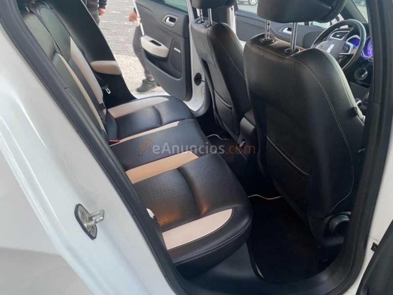 Citron DS4 1.6 eHDi 110cv STT Design 