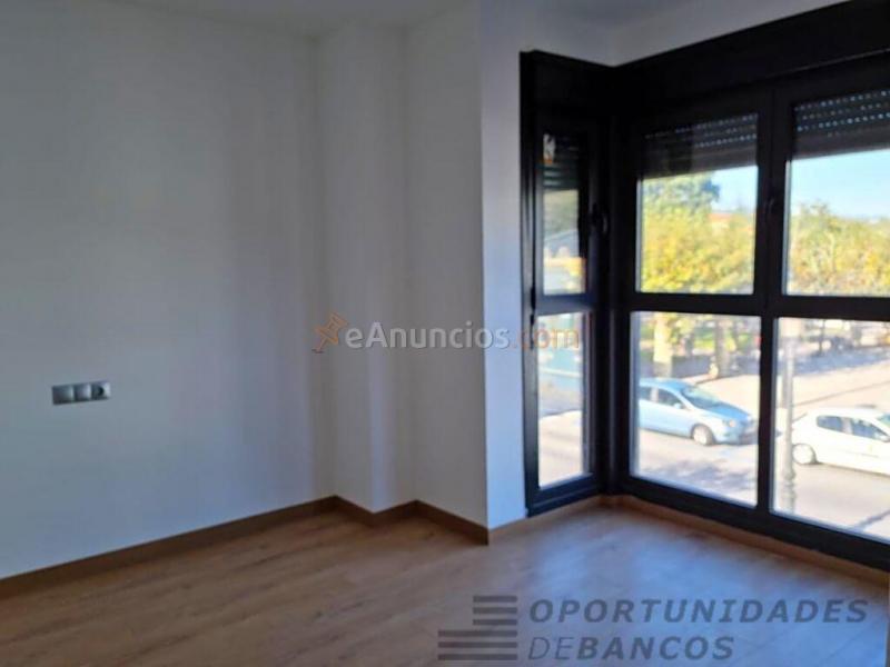 Piso nuevo de 3 habitaciones en Colindres