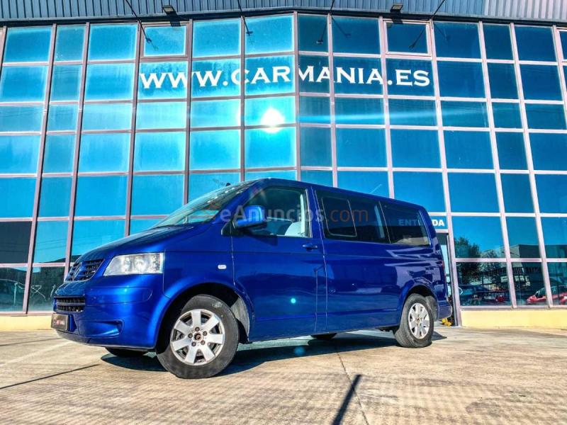 Volkswagen Multivan 2.5 TDI 130cv 