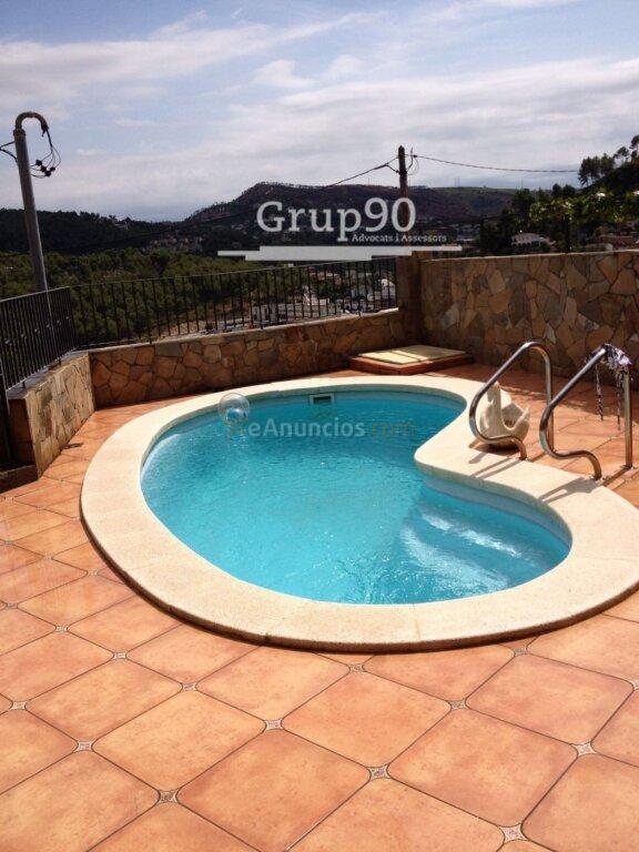 Acogedora casa en el centro urbano de Vallirana