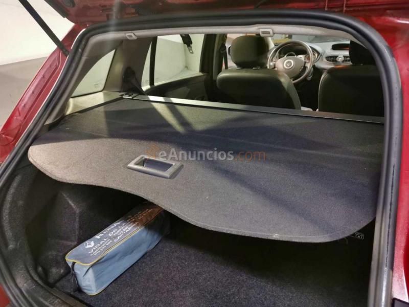 Renault Clio Grand Tour RESERVADO1.2 Aunthentique 75cv. Impecable . 