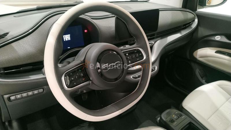 Fiat 500   3+1 320km 85kW (118CV) laPrima