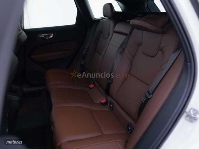 Volvo XC 60 XC60 B4(D) Inscription Automatico de 2021 con 10 Km por 49.500 EUR. en Zaragoza