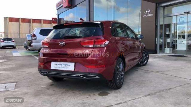 Hyundai i30 5P DPI 1.5 110CV KLASS SLX de 2021 con 10 Km por 19.100 EUR. en Guadalajara