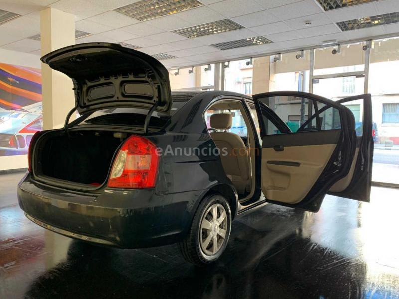 Hyundai Accent 1.4 GL AA 