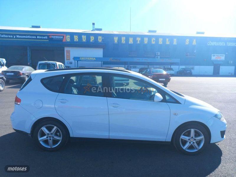 Seat Altea XL 1.6 TDI 105cv Reference Ecomotive de 2010 con 167.000 Km por 7.999 EUR. en Granada