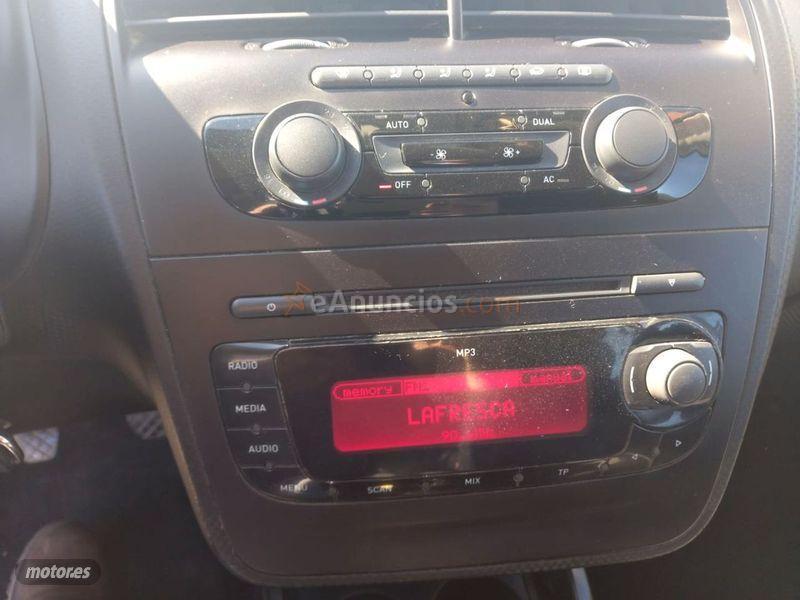 Seat Altea XL 1.6 TDI 105cv Reference Ecomotive de 2010 con 167.000 Km por 7.999 EUR. en Granada