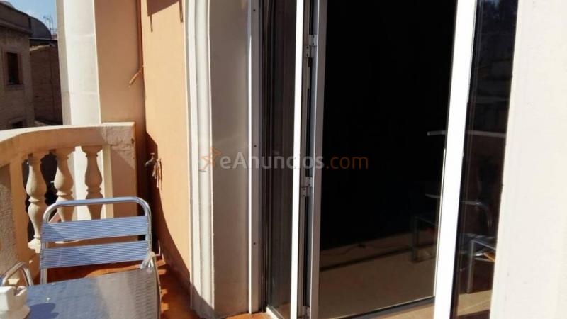 PISO SEÑORIAL REFORMADO EN VENTA DE 5 HABITACIONES DOBLES EN EL CENTRO DE MANRESA