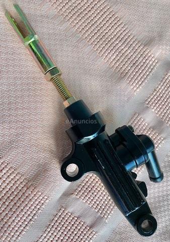 Bomba trasera de freno brembo 45 mm nueva