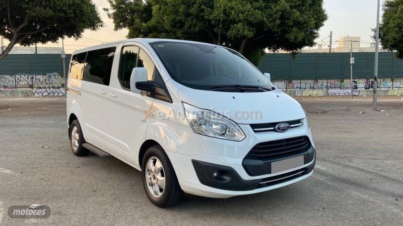Ford Tourneo Custom FORD TOURNEO CUSTOM - 2.0 - 170cv - DIESEL de 2016 con 415.000 Km por 12.999 EUR. en Malaga
