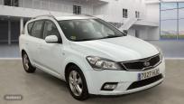 Kia Ceed SW 1.6CRDI DRIVE PLUS ECO-D 115 de 2012 con 155.608 Km por 6.700 EUR. en Madrid