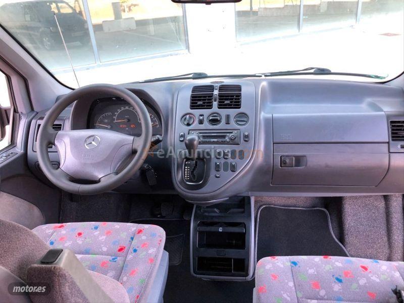 Mercedes Vito 112CDI 2.2TD F de 2003 con 187.123 Km por 12.500 EUR. en Madrid