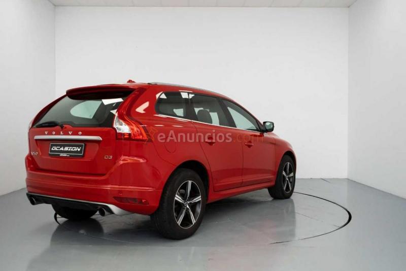 Volvo XC-60 2.0 D3 R-DESIGN 150CV MOMENTUM 