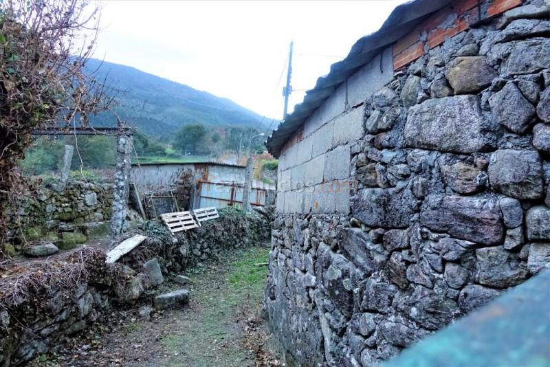 Casa de pueblo en Venta en Padróns Pontevedra