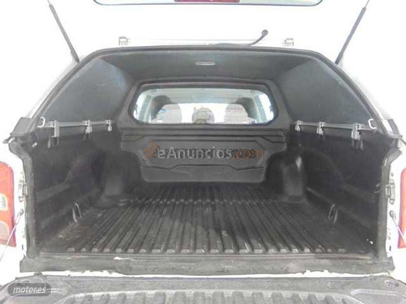 Mitsubishi L 200 2.5DI-D Double Cab. M-PRO + Paragolpes L200 y Sensor Parking de 2019 con 123.640 Km por 23.690 EUR. en Madrid