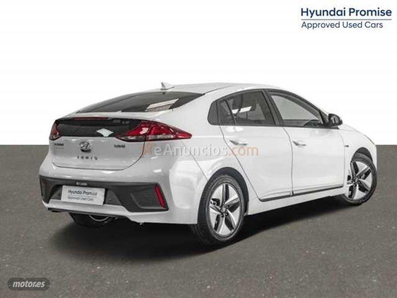 Hyundai Ioniq IONIQ FL HEV 5P GDI 1.6 141CV DT KLASSLE de 2021 con 15.000 Km por 21.700 EUR. en Tarragona