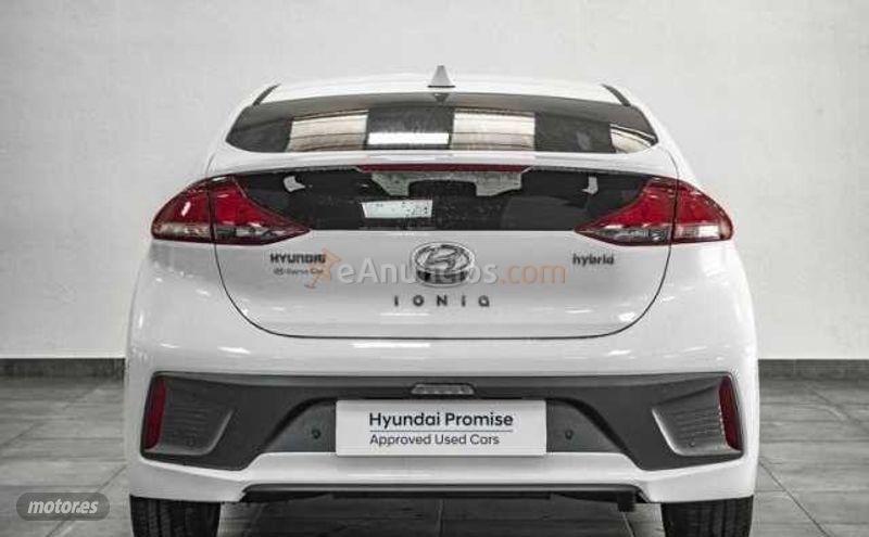 Hyundai Ioniq IONIQ FL HEV 5P GDI 1.6 141CV DT KLASSLE de 2021 con 2.500 Km por 23.500 EUR. en Tarragona
