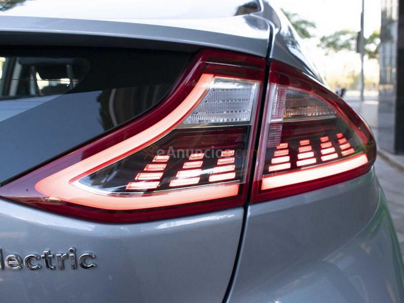 Hyundai IONIQ EV Tecno 