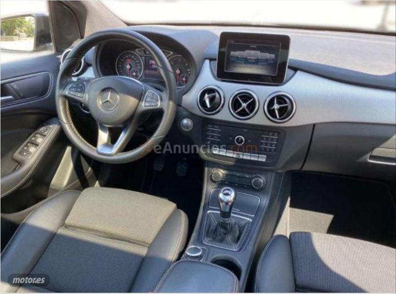 Mercedes Clase B B 200 d de 2017 con 83.224 Km por 17.670 EUR. en Madrid