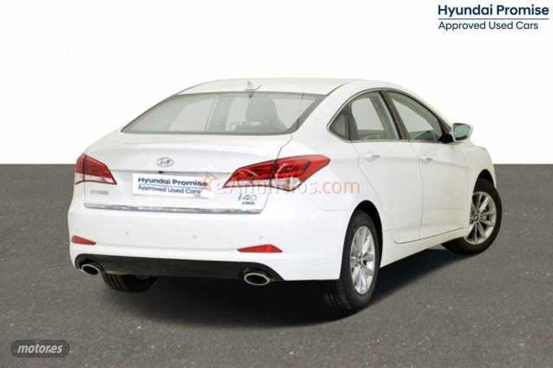 Hyundai i40 I40 4P CRDI 1.7 115CV BD de 2018 con 30.000 Km por 22.000 EUR. en Barcelona