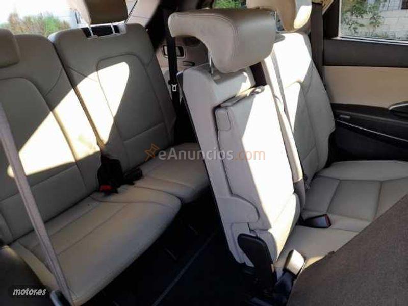 Hyundai Santa Fe Grand Santa Fe 2.2CRDi Style 4x4 Aut. de 2015 con 182.771 Km por 22.300 EUR. en Valencia