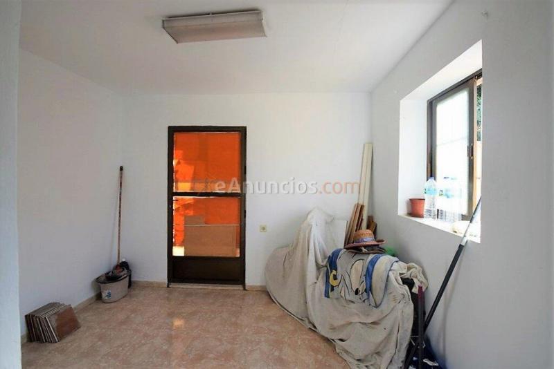 CASA PLANTA BAJA CON PATIO EN LAS NORIAS