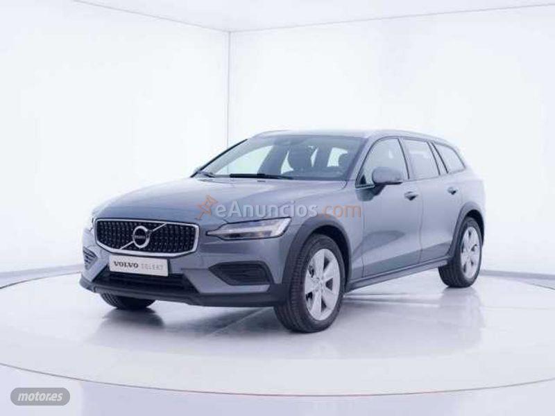Volvo V 60 V60 D4 AWD Cross Country Automatico de 2020 con 3.200 Km por 42.000 EUR. en Zaragoza