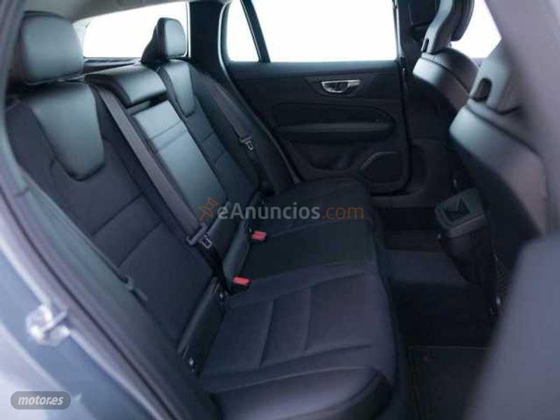 Volvo V 60 V60 D4 AWD Cross Country Automatico de 2020 con 3.200 Km por 42.000 EUR. en Zaragoza