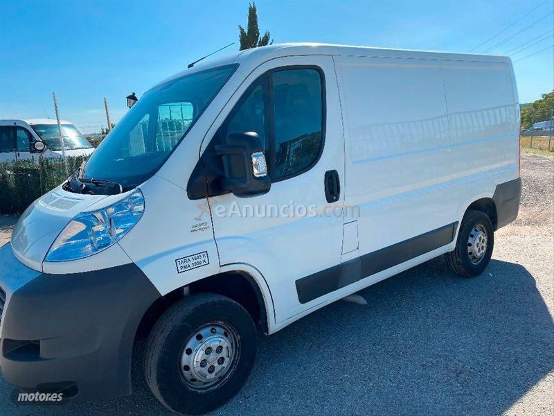 Fiat Ducato 33 2.2 Multijet Furgon Corto de 2010 con 272.000 Km por 6.800 EUR. en Madrid