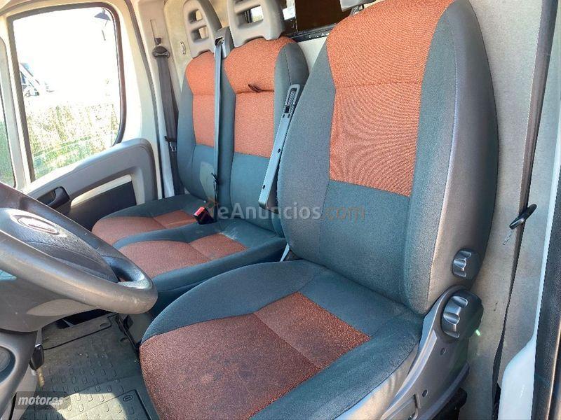 Fiat Ducato 33 2.2 Multijet Furgon Corto de 2010 con 272.000 Km por 6.800 EUR. en Madrid