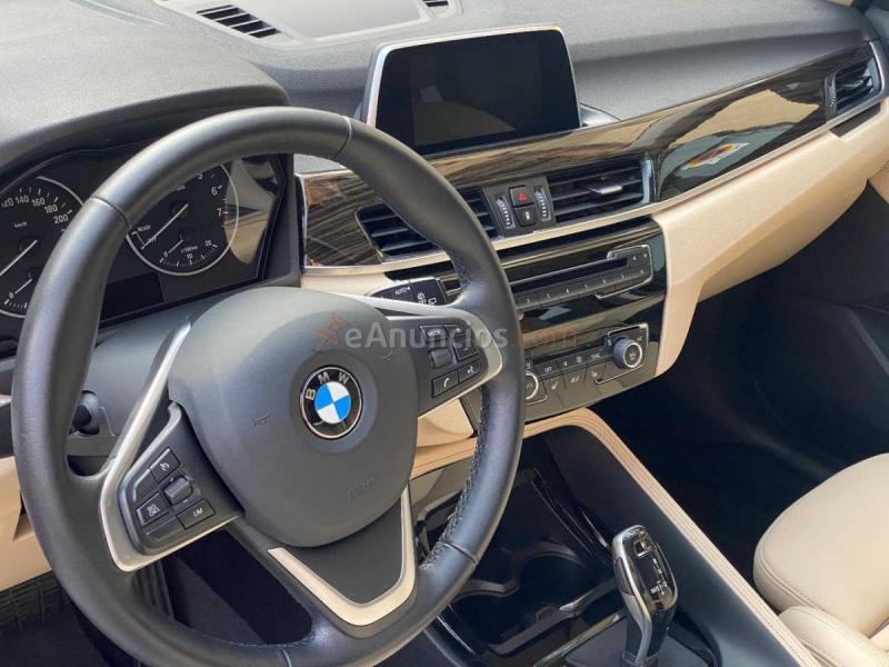 BMW X1 Xdrive25i X-Line con techo y piel completa beige