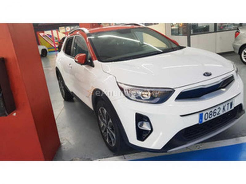 Kia Stonic  1.0 T-GDi Drive 74 kW 