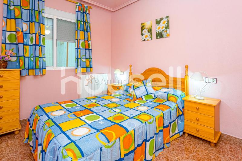 Piso en venta de 65 m en Calle Santander, 03181 Torrevieja (Alacant)