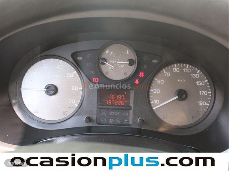 Peugeot Partner Tepee Active 1.6 HDi 115cv FAP de 2013 con 137.226 Km por 10.450 EUR. en Castellon