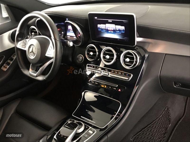 Mercedes Clase C C 220 d AMG Line Estate de 2016 con 102.551 Km por 26.500 EUR. en Barcelona