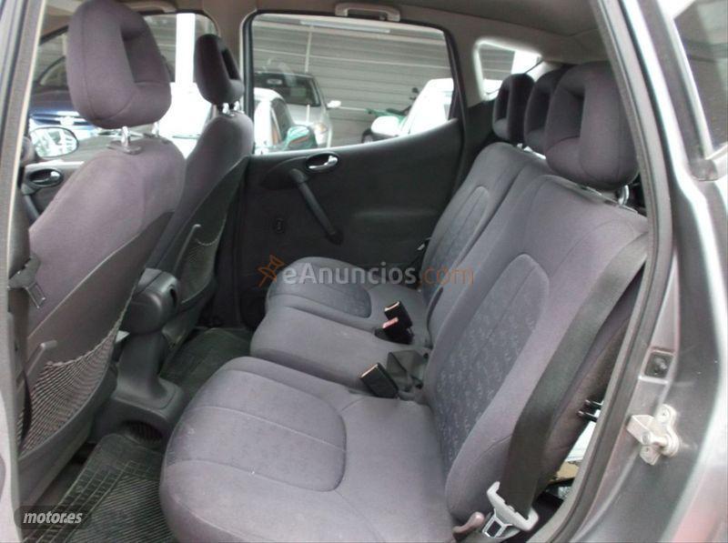Mercedes Clase A A 170 CDI AVANTGARDE de 2000 con 187.000 Km por 4.000 EUR. en Albacete