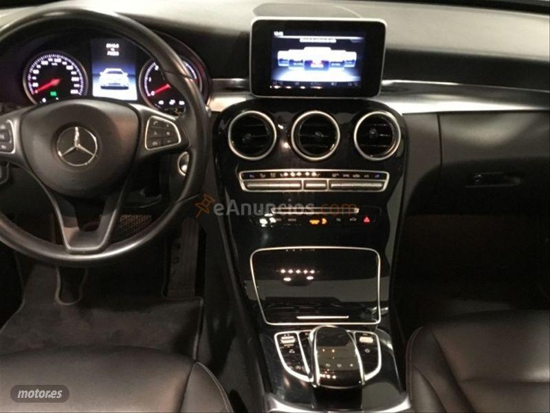 Mercedes Clase C C 220 BlueTEC Avantgarde Estate de 2015 con 70.220 Km por 23.900 EUR. en Sevilla