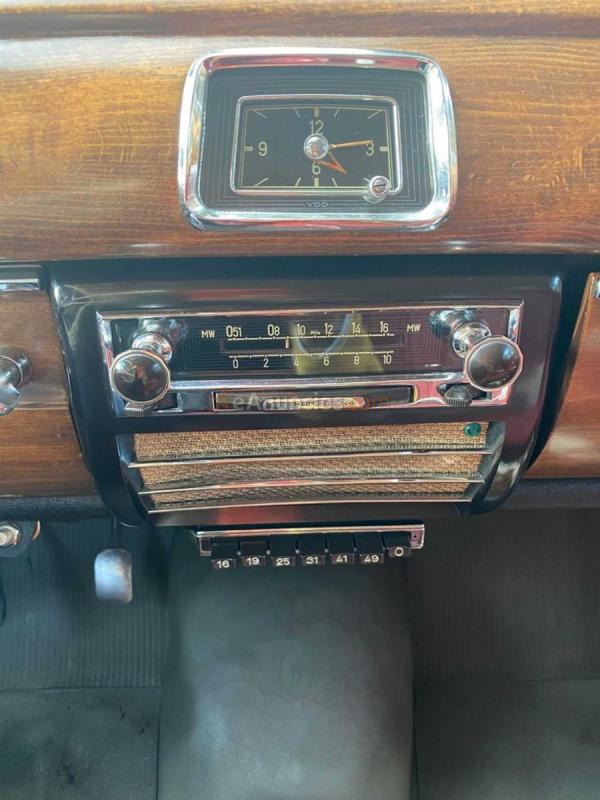 Mercedes 220 S Ponton