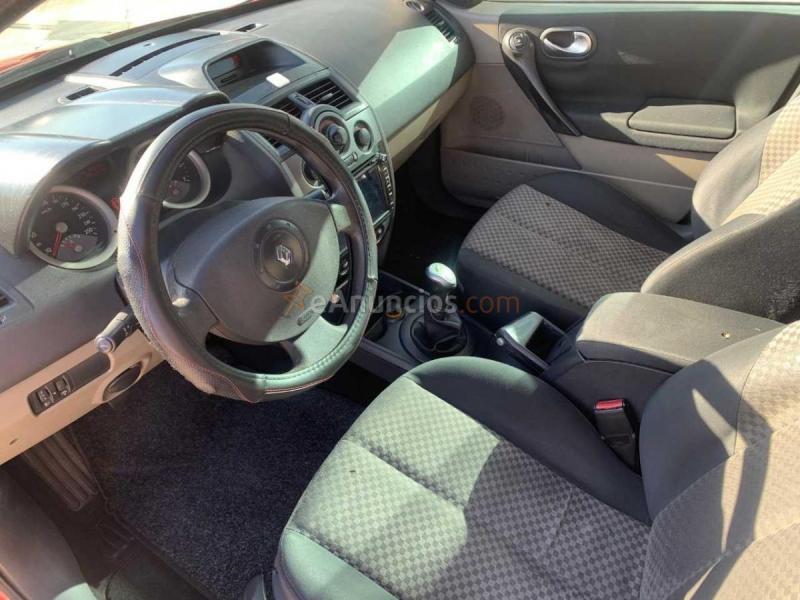 Renault Megane 1.5 dCi 100cv 